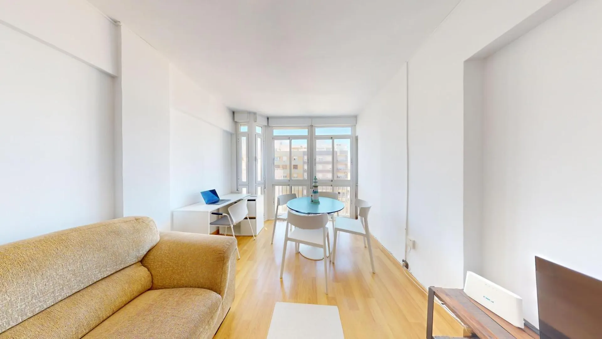 Apartamento Primera Linea De Playa En Almeria